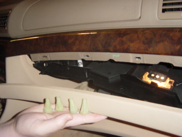 Bmw e38 wood trim removal #2